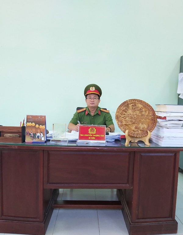 Thiếu tá Nguyễn Thượng Tâm - Đội trưởng Đội Điều tra tổng hợp thuộc Công an huyện Bàu Bàng.