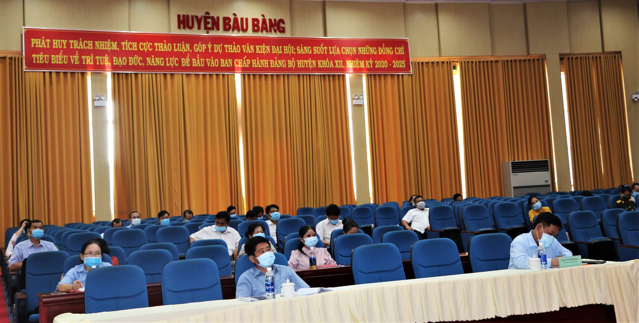 Các đại biểu tham dự Hội nghị tại điểm cầu huyện Bàu Bàng.