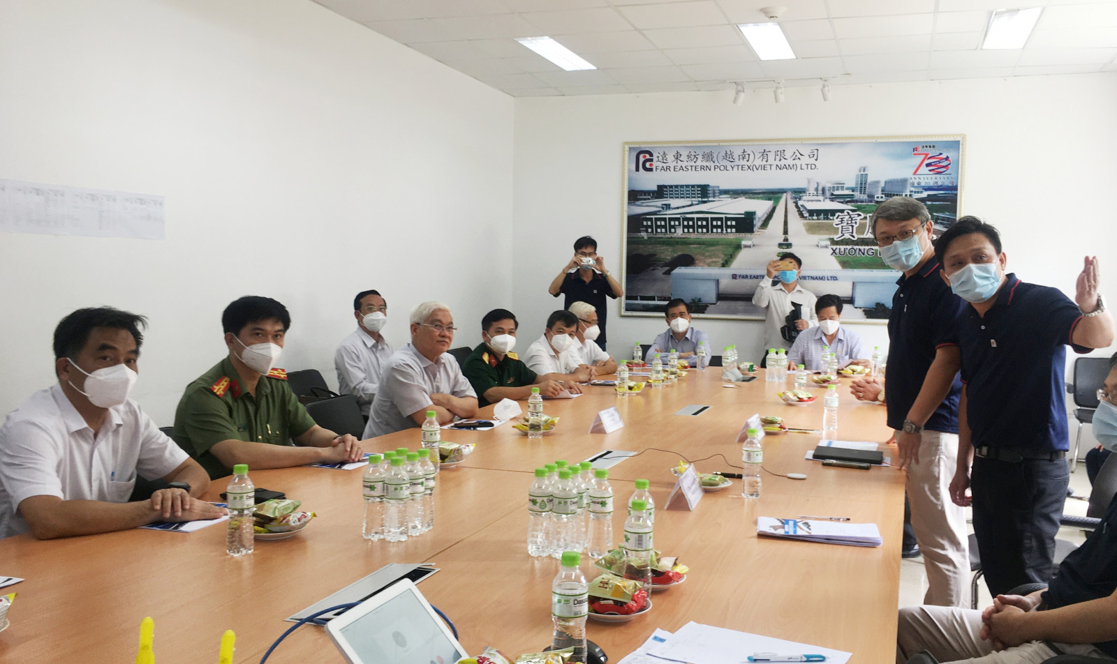 Đoàn công tác Tỉnh ủy thăm và làm việc với Công ty TNHH Far Eastern (KCN Bàu Bàng).