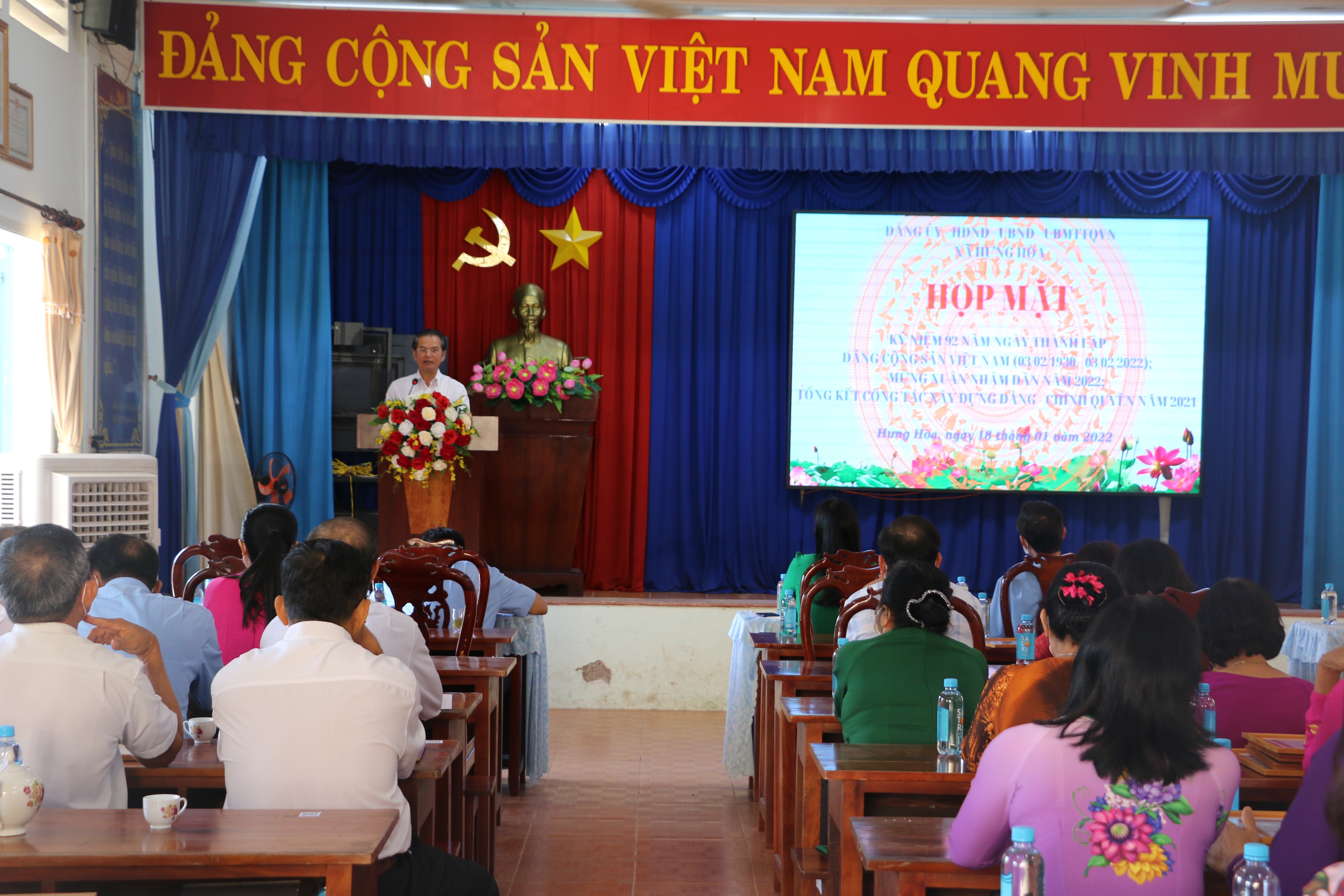 Ông Trương Văn Tài – Chủ nhiệm UBKT huyện ủy – Chánh Thanh tra huyện phát biểu chỉ đạo tại Hội nghị.