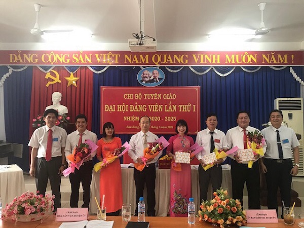 Chi bộ Tuyên giáo Huyện Bàu Bàng tổ chức Đại hội Đảng viên lần thứ I, nhiệm kỳ 2020 – 2025