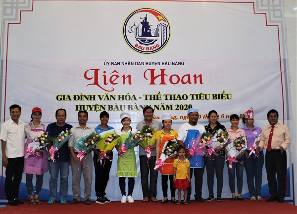 Ủy ban nhân dân huyện Bàu Bàng tổ chức liên hoan gia đình văn hóa - thể thao tiêu biểu năm 2020