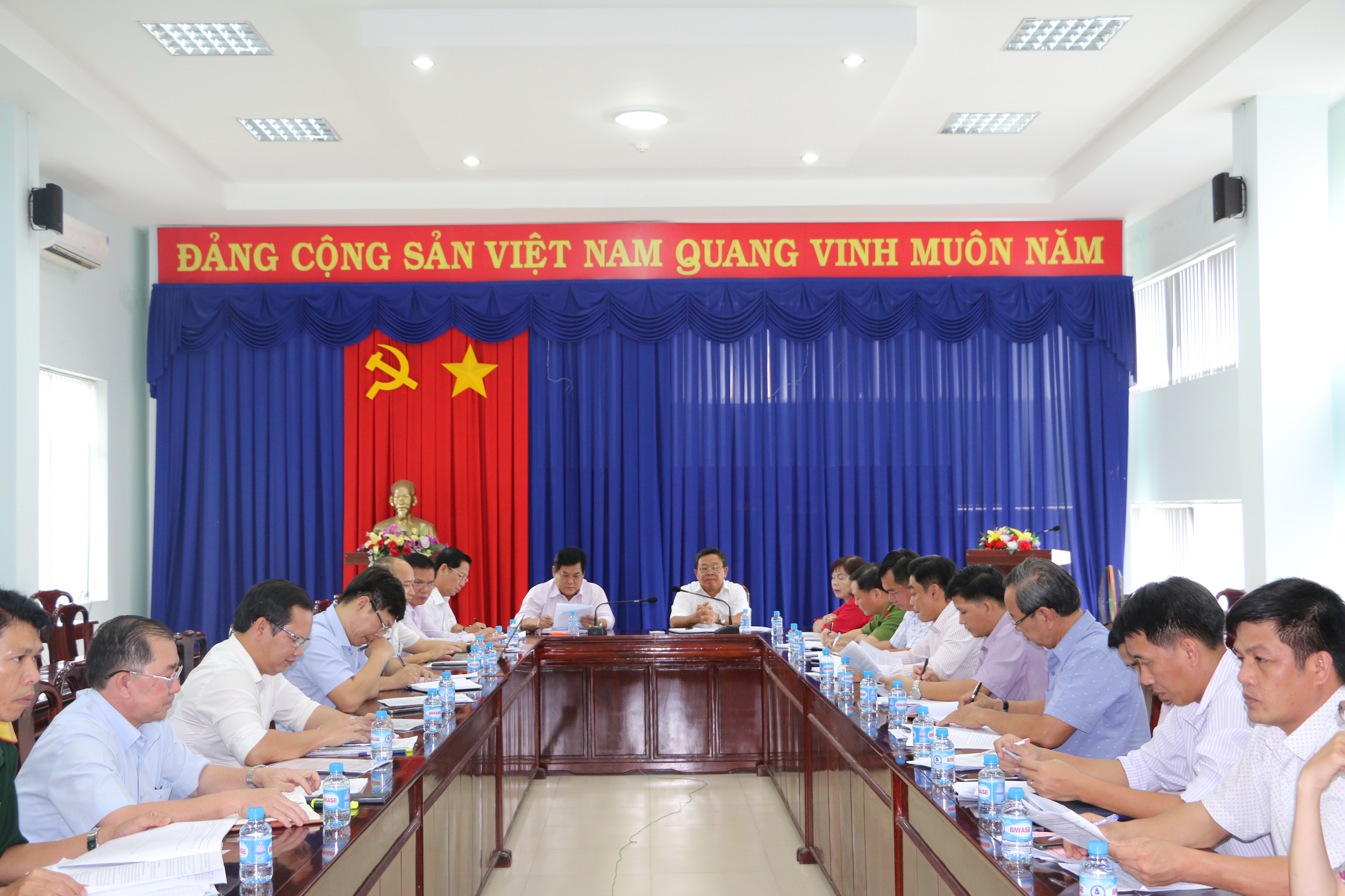 Huyện Bàu Bàng họp Uỷ ban bầu cử