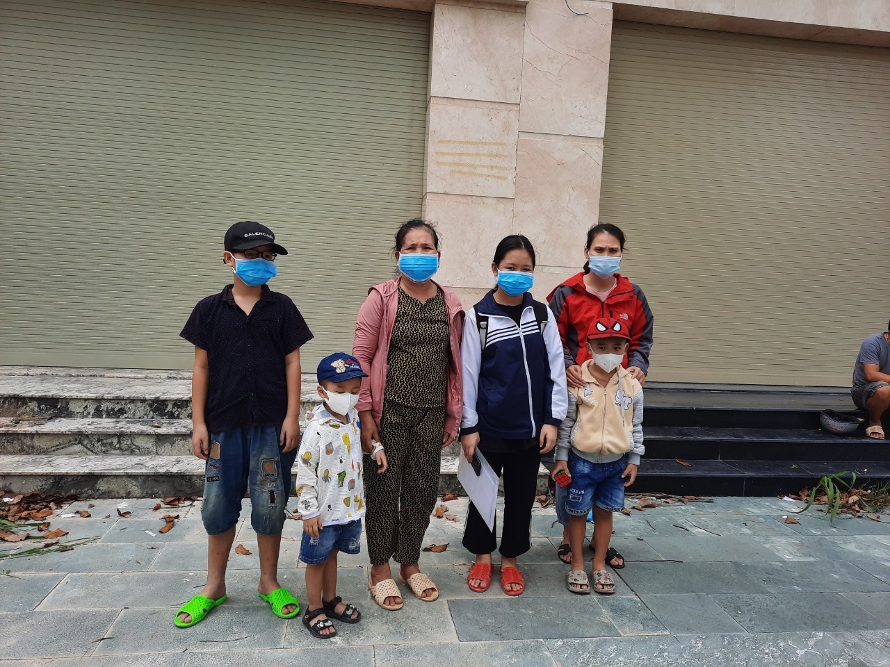 Bàu Bàng hỗ trợ đưa công dân Gia Lai về quê