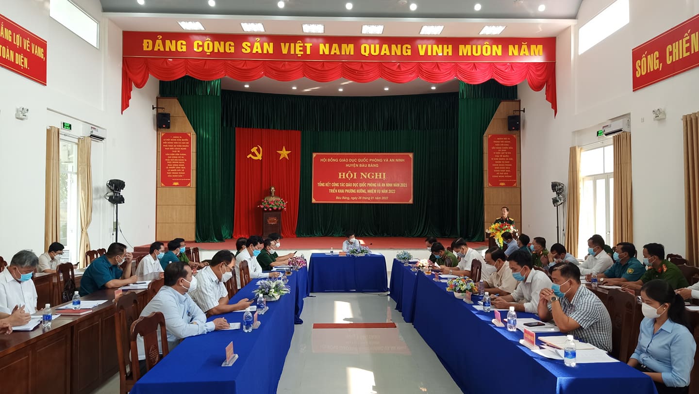 Huyện Bàu Bàng tổng kết công tác giáo dục quốc phòng an ninh năm 2021, triển khai phương hướng nhiệm vụ năm 2022