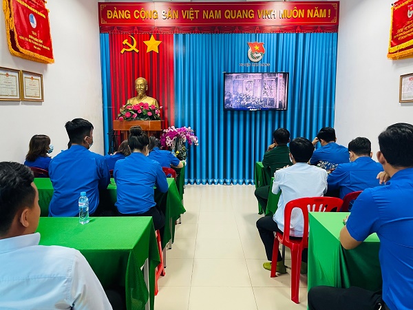 Tuổi trẻ Bàu Bàng đa dạng các hình thức sinh hoạt hưởng ứng tuần sinh hoạt chính trị cao điểm kỷ niệm 132 năm Ngày sinh Chủ tịch Hồ Chí Minh (19/05/1890 - 19/05/2022)