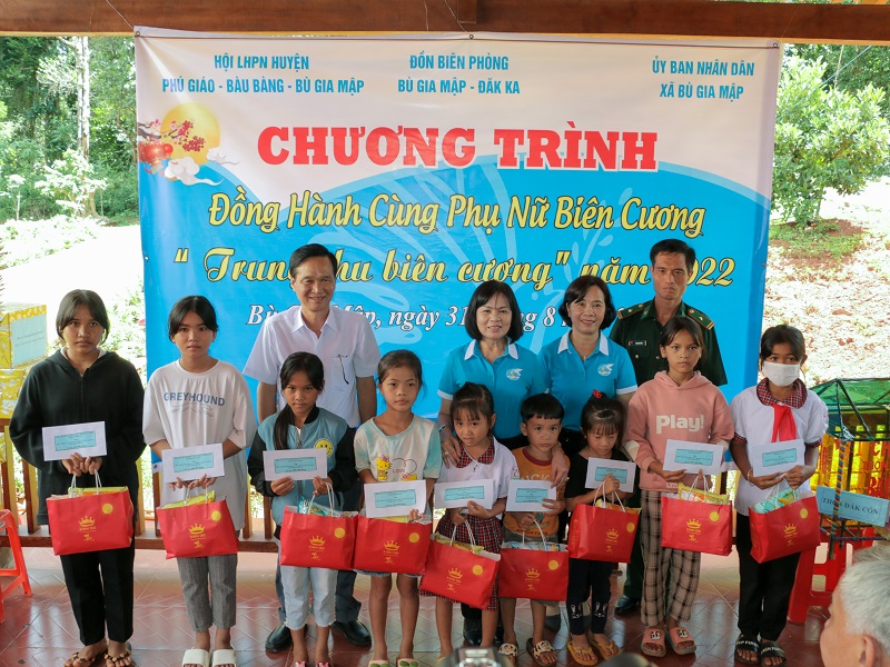 Hội LHPN huyện Bàu Bàng: Tổ chức Chương trình đồng hành cùng phụ nữ biên cương tại huyện Bù Gia Mập, tỉnh Bình Phước năm 2022