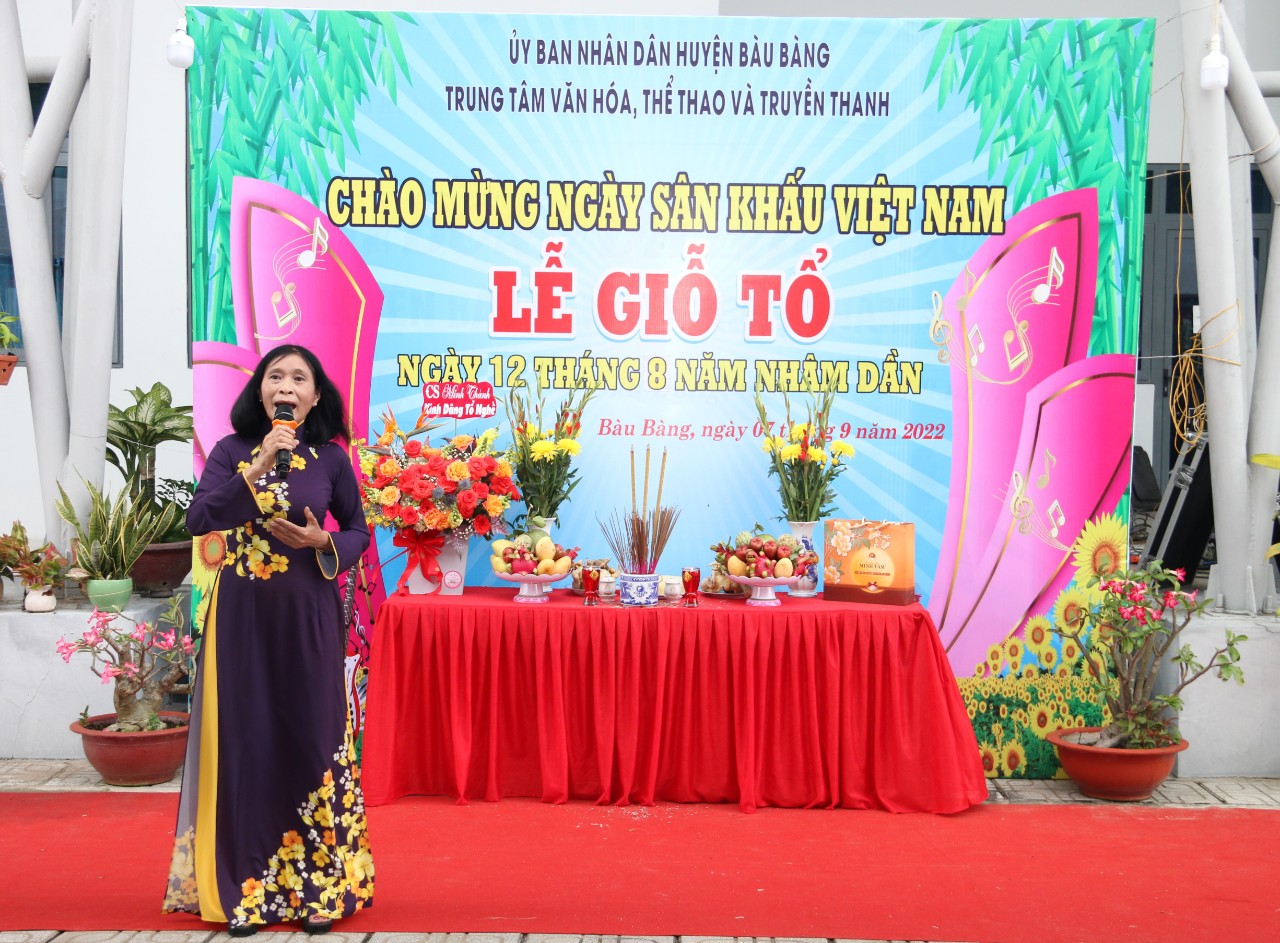 Ngành Văn hóa Bàu Bàng tổ chức Lễ giỗ Tổ sân khấu nhân ngày sân khấu Việt Nam năm 2022