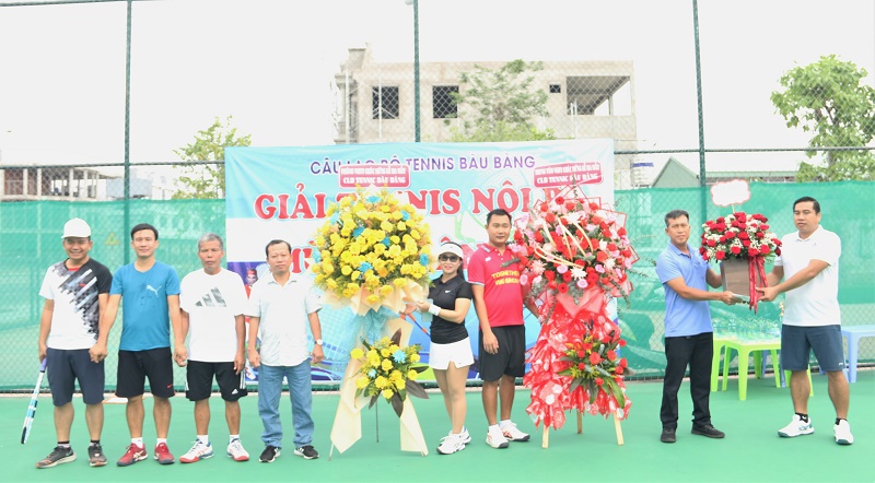 Bàu Bàng ra mắt Câu lạc bộ Tennis