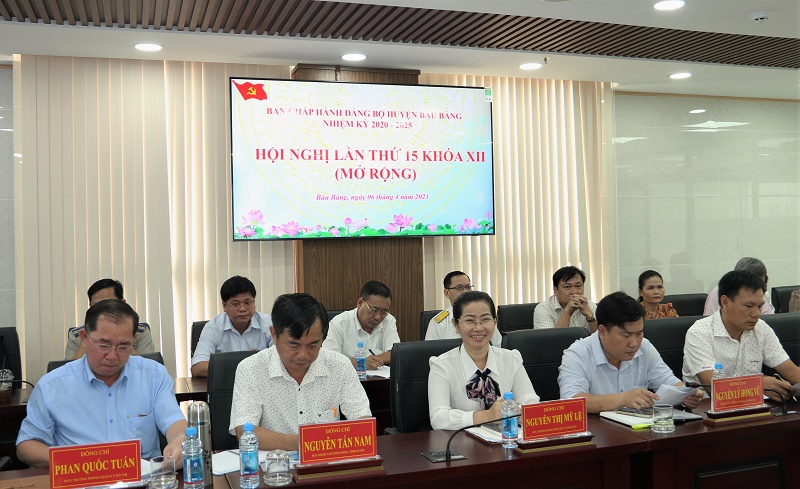 Huyện ủy Bàu Bàng tổ chức hội nghị Ban chấp hành Đảng bộ lần thứ 15 khóa XII (mở rộng)