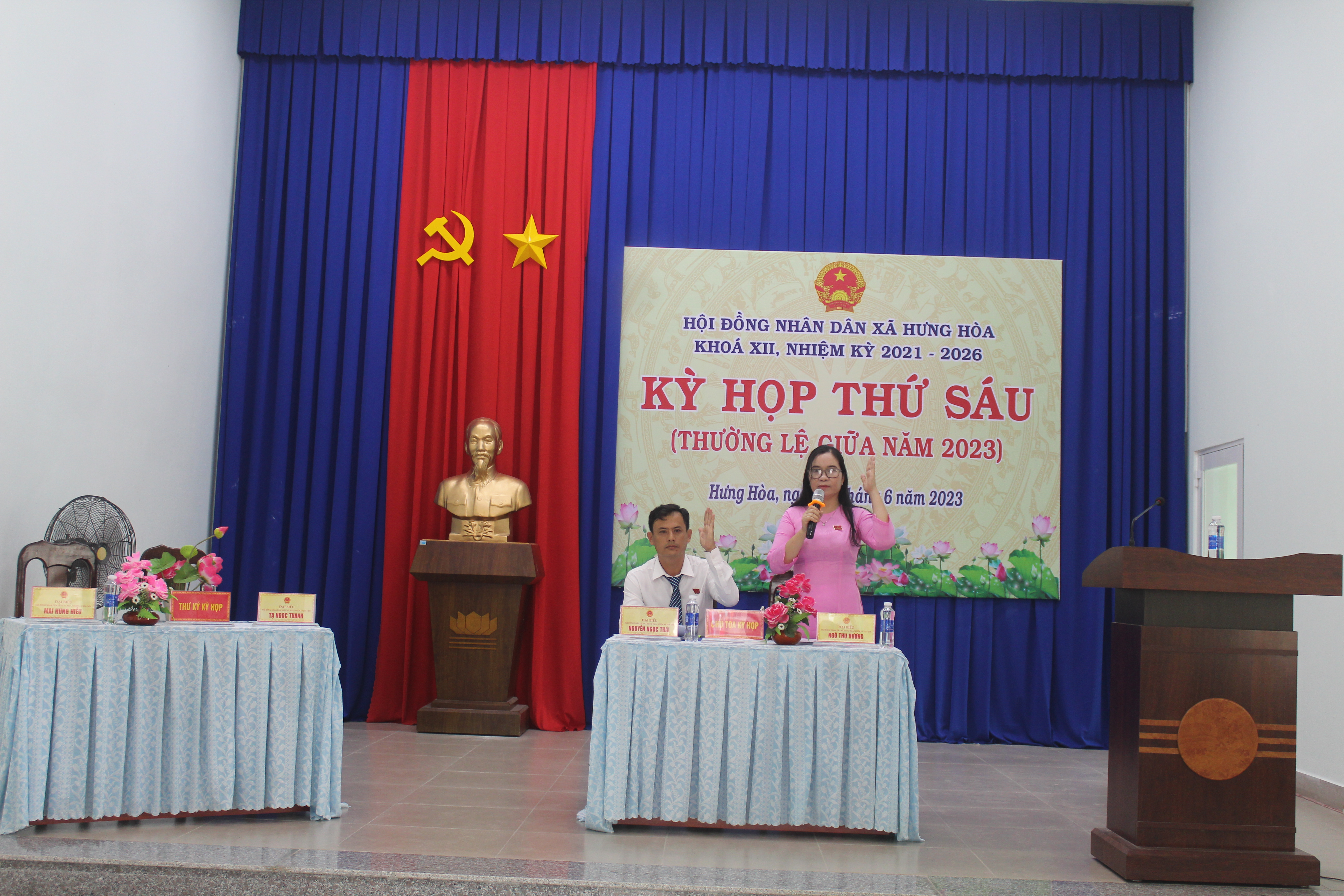 Xã Hưng Hòa: Hội đồng nhân dân xã Hưng Hoà tổ chức kỳ họp thứ sáu HĐND xã Hưng Hòa nhiệm kỳ 2021-2026.