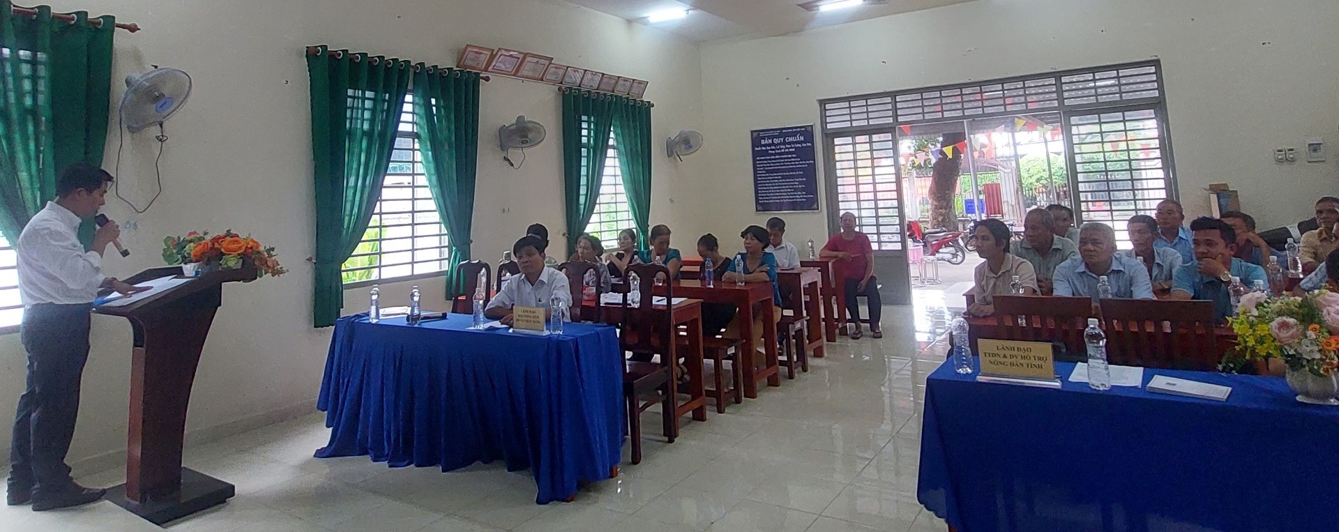 Hội Nông dân thị trấn Lai Uyên tổ chức bế giảng lớp dạy nghề kỹ thuật trồng, chăm sóc nấm và rau mầm năm 2023
