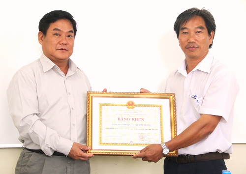 Ủy ban nhân dân tỉnh tặng bằng khen cho công ty, doanh nghiệp trên địa bàn huyện Bàu Bàng