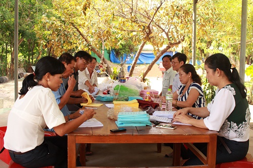 Lãnh đạo huyện Bàu Bàng kiểm tra công tác chuẩn bị Bầu cử