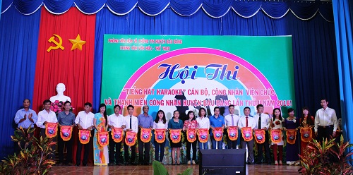Hội thi Tiếng hát Karaoke CBCNVC và Thanh niên công nhân huyện Bàu Bàng năm 2016