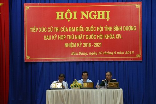 Đoàn Đại biểu Quốc hội tỉnh Bình Dương tiếp xúc cử tri tại huyện Bàu Bàng
