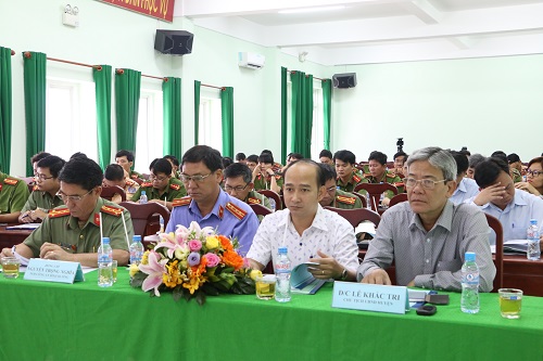 Công an huyện Bàu Bàng tổ chức Hội nghị Tổng kết công tác năm 2016 và triển khai công tác công năm 2017