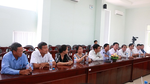 Lãnh đạo huyện Bàu Bàng tổ chức giao lưu với lãnh đạo huyện kết nghĩa Cái Bè – tỉnh Tiền Giang