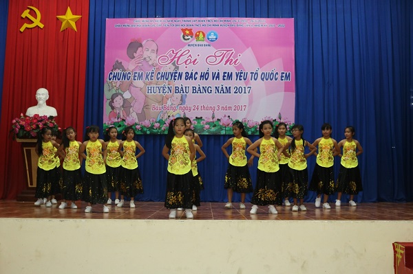 Huyện đoàn Bàu Bàng tổ chức Hội thi chúng em kể chuyện về Bác Hồ và em yêu Tổ quốc em