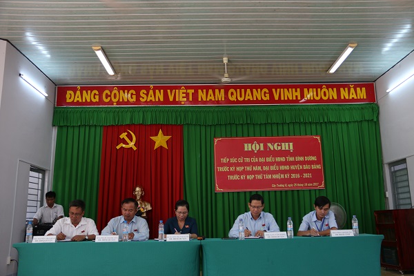 Đoàn đại biểu HĐND tỉnh Bình Dương và huyện Bàu Bàng tiếp xúc cử tri xã Cây Trường II