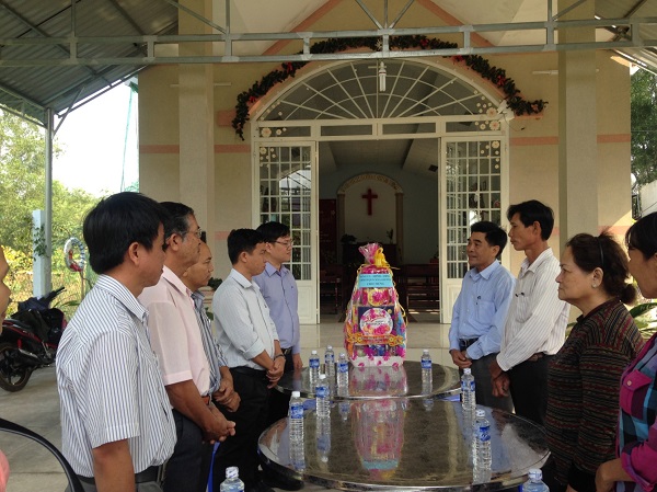 Xã Lai Uyên tổ chức thăm chúc tết các cơ sở tôn giáo nhân dịp Tết Nguyên đán Mậu Tuất