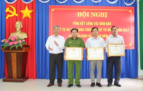 Ban An toàn giao thông huyện Bàu Bàng tổng kết công tác đảm bảo trật tự an toàn giao thông – trật tự đô thị năm 2017