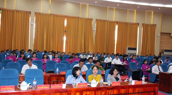 Đảng bộ huyện Bàu Bàng sơ kết giữa nhiệm kỳ