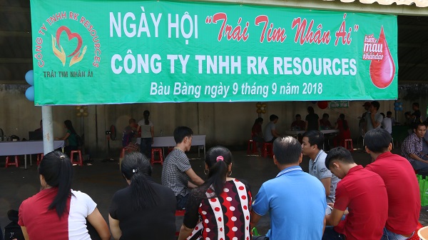 Công nhân công ty TNHH RK Resources tích cực hiến máu tình nguyện năm 2018