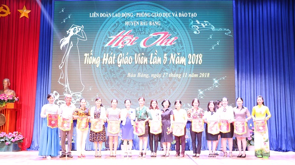 Huyện Bàu Bàng tổ chức Hội thi “Tiếng hát người giáo viên” lần thứ V/2018