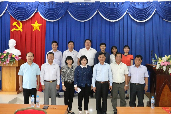 Huyện ủy Bàu Bàng tổ chức lễ bổ nhiệm Trưởng ban Tuyên giáo Huyện ủy kiêm Giám đốc Trung tâm Bồi dưỡng chính trị huyện