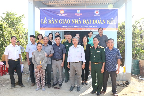 Huyện Bàu Bàng trao nhà Đại đoàn kết tại xã Phước Thiện, huyện Bù đốp, tỉnh Bình Phước