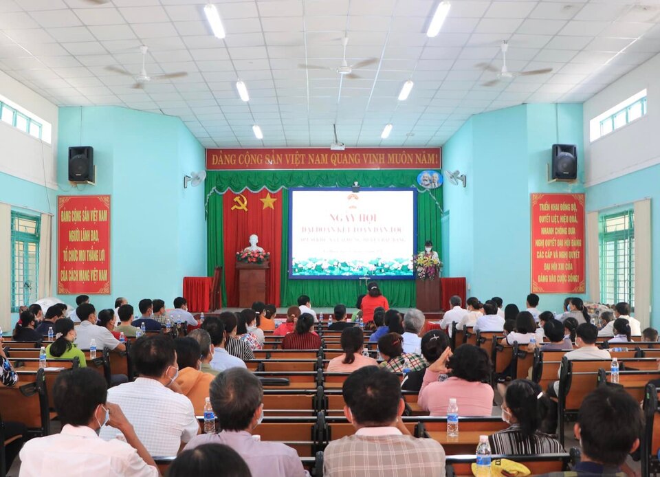 Ngày hội đại đoàn kết tại xã Lai Hưng.