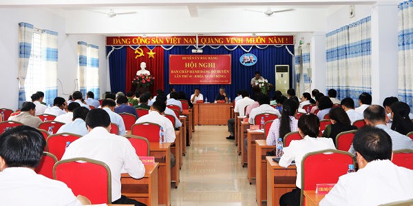 Huyện ủy Bàu Bàng tổ chức Hội nghị Ban Chấp hành đảng bộ huyện lần thứ 41, khóa XI (mở rộng)
