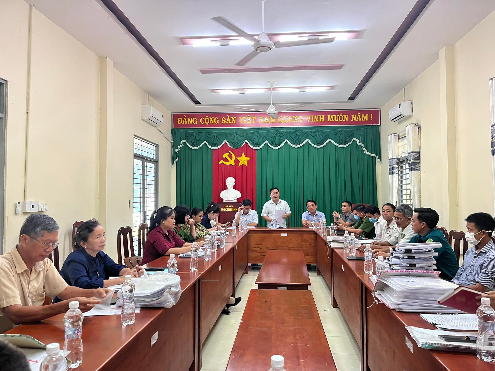 Ủy ban nhân dân thị trấn Lai Uyên tiếp đoàn phúc tra phong trào Toàn dân Đoàn kết xây dựng đời sống văn hóa năm 2022