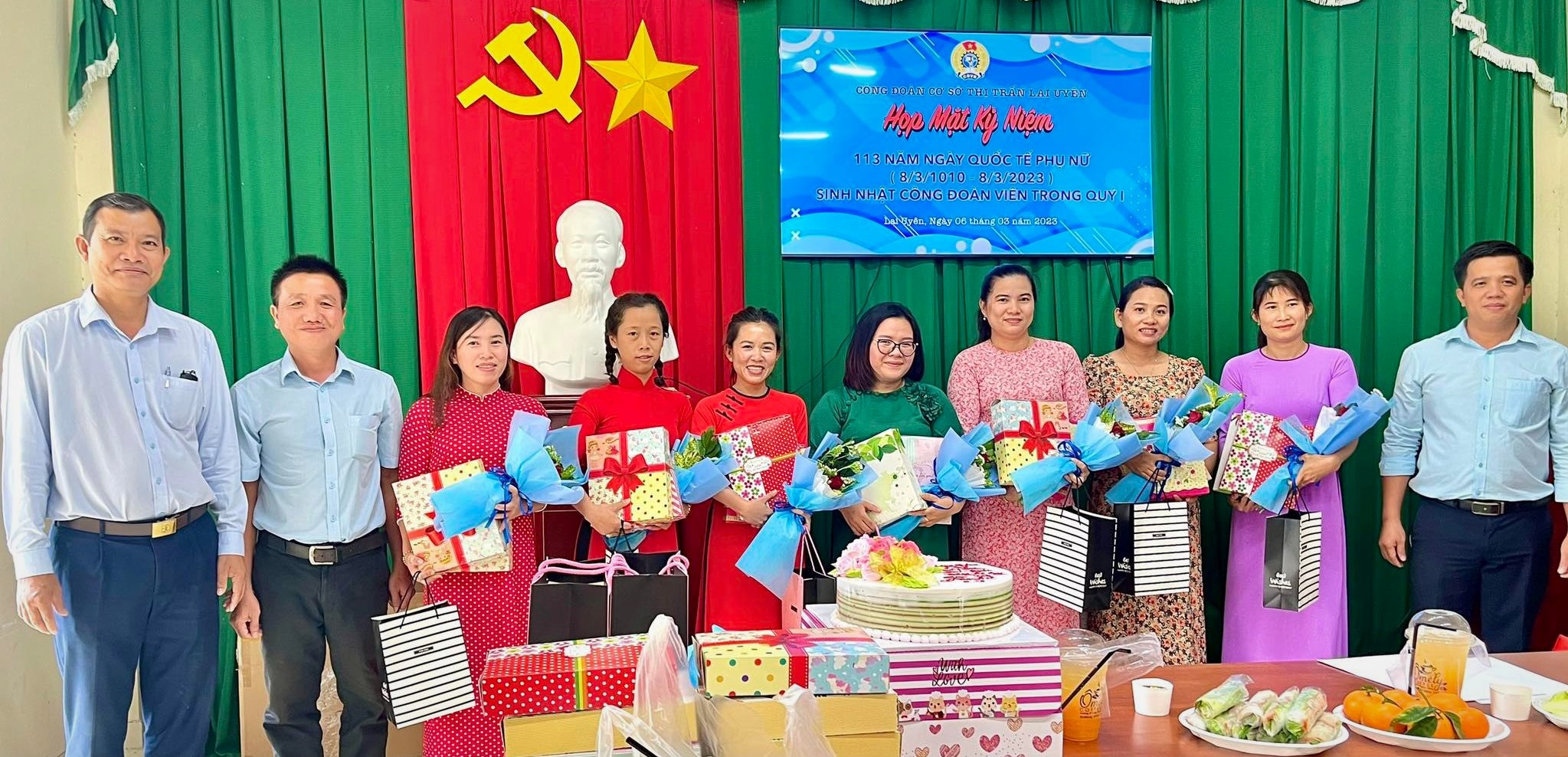 BCH Công đoàn thị trấn Lai Uyên họp mặt nữ công chức nhân kỷ niệm 113 năm ngày Quốc tế Phụ nữ (08/3/1910 – 08/3/2023)