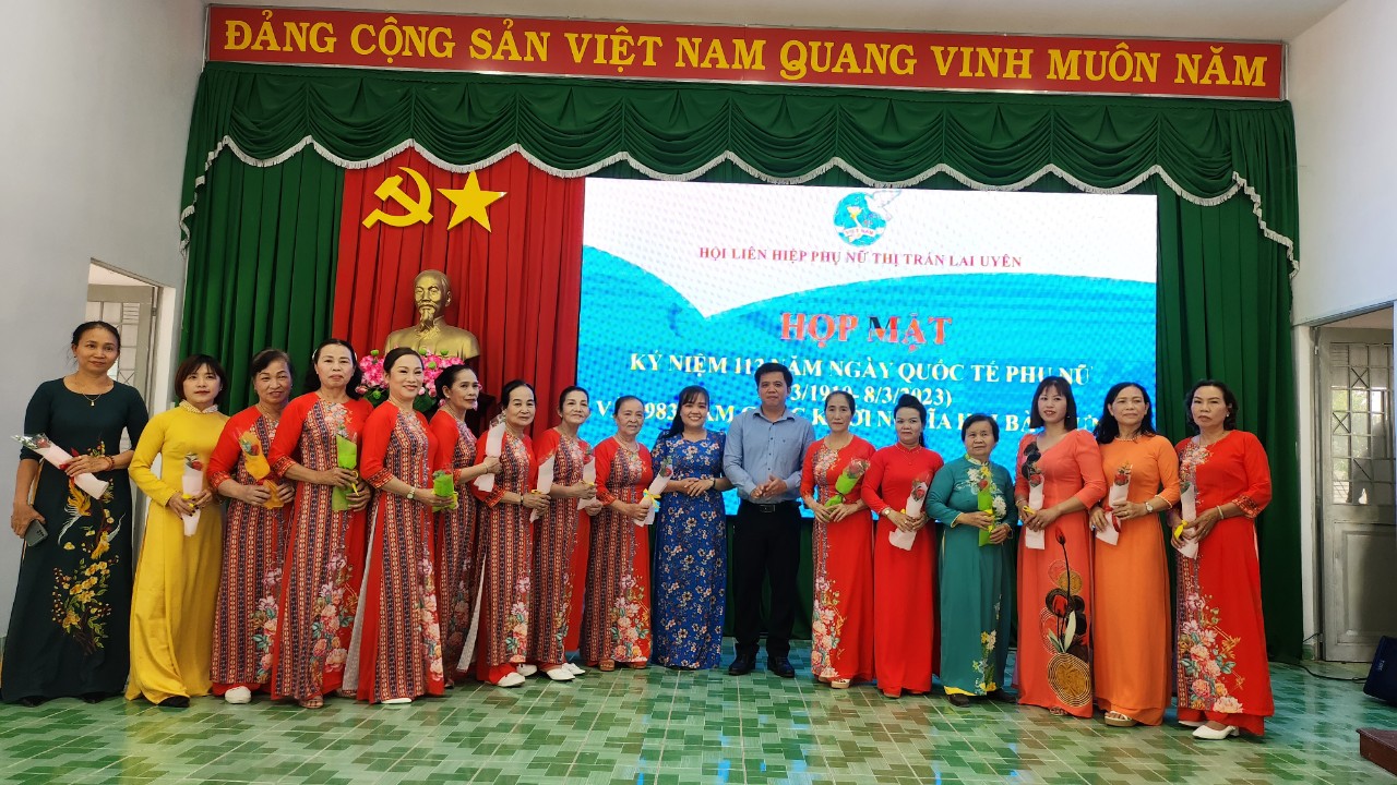 Hội LHPN thị trấn Lai Uyên tổ chức Họp mặt kỷ niệm 113 năm ngày Quốc tế Phụ nữ 8/3 và 1983 năm khởi nghĩa hai Bà Trưng