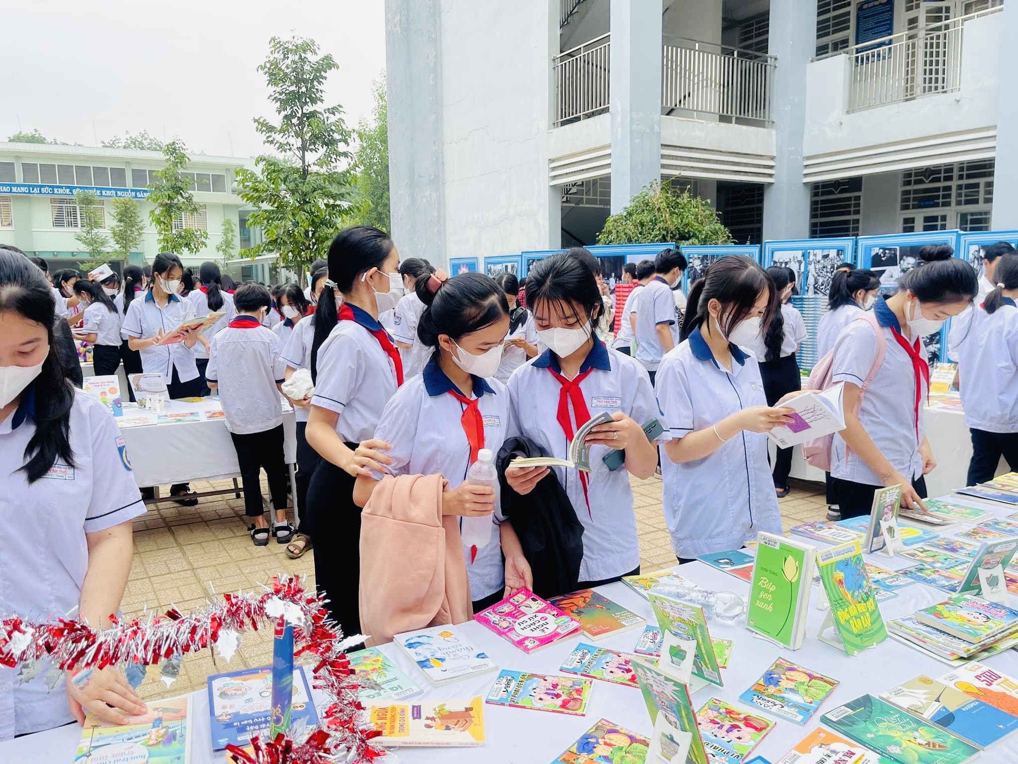 Huyện đoàn Bàu Bàng phối hợp tổ chức Ngày hội đọc sách năm 2023.