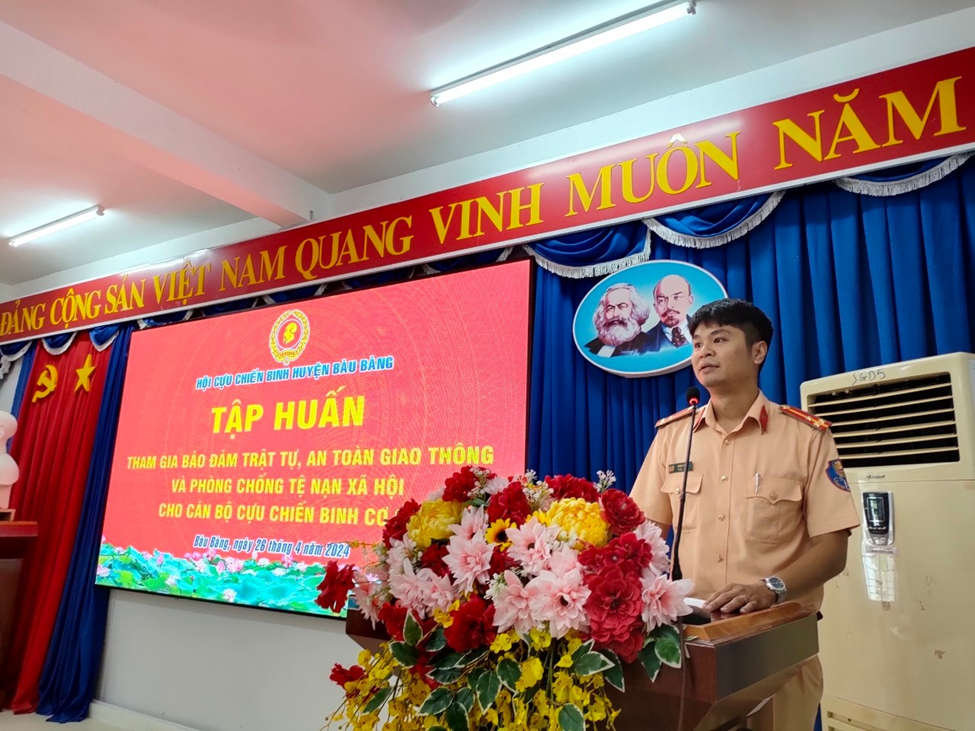 Hội Cựu chiến binh huyện Bàu Bàng tổ chức tập huấn tham gia bảo đảm trật tự, an toàn giao thông và phòng chống tệ nạn xã hội cho cán bộ cựu chiến binh cơ sở