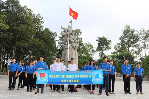 Lễ xuất quân chiến dịch tình nguyện Hoa phượng đỏ huyện Bàu Bàng năm 2016 lần thứ IV.