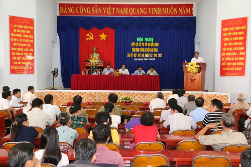 Đại biểu HĐND tỉnh, huyện tiếp xúc cử tri tại xã Long Nguyên