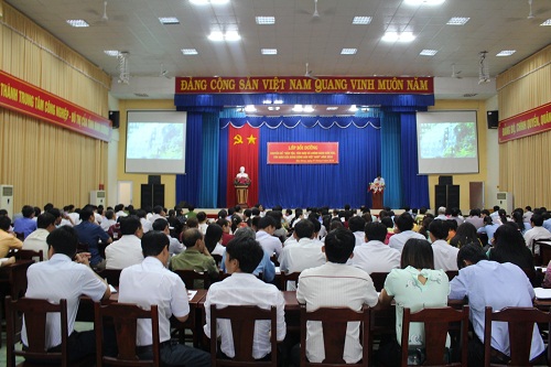 Khai giảng lớp bồi dưỡng chuyên đề “Dân tộc, tôn giáo và chính sách dân tộc, tôn giáo của Đảng cộng sản Việt Nam” năm 2016