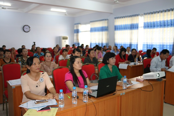 Hội LHPN huyện Bàu Bàng tổ chức hội nghị tổng kết công tác hội và phong trào phụ nữ năm 2017, triển khai phương hướng nhiệm vụ năm 2018