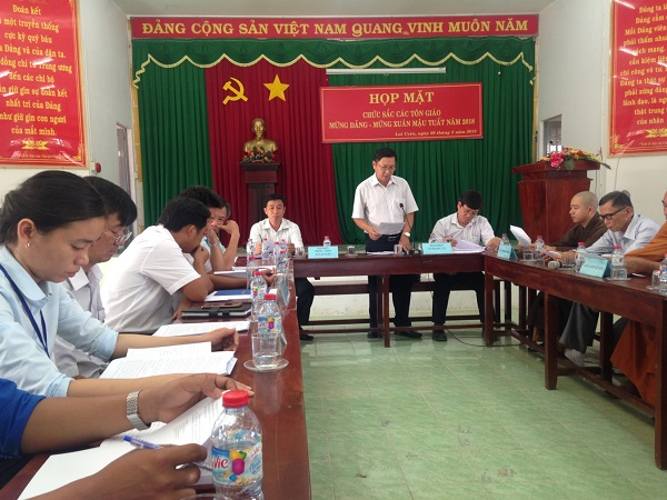 Xã Lai Uyên họp mặt chức sắc tôn giáo